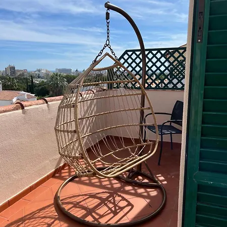 Old Village Design 3 Bedroom Townhouse *