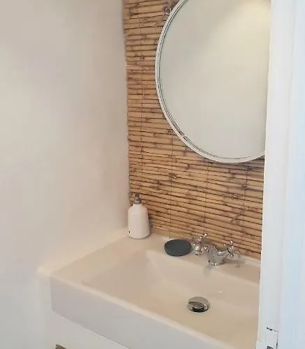 بيت للعطل Old Village Design 3 Bedroom Townhouse